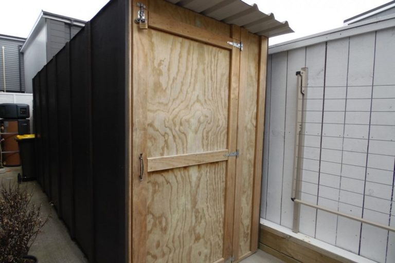 Photo of property in 22 Mollusc Road, Hobsonville, Auckland, 0616