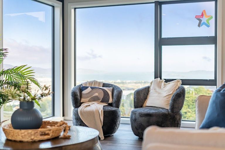 Photo of property in 13a Winifred Way, Belmont, Lower Hutt, 5010