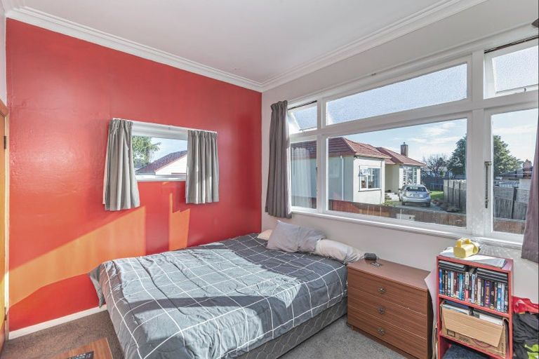Photo of property in 25 Dudley Street, Levin, 5510