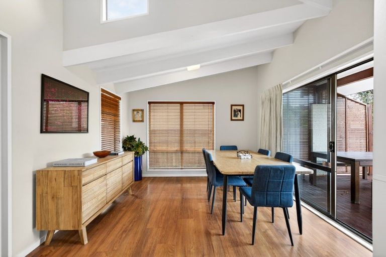 Photo of property in 9 Durham Drive, Havelock North, 4130