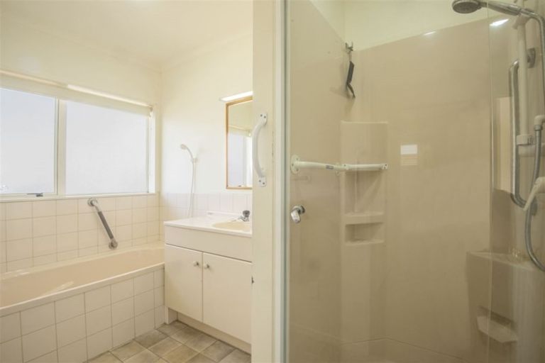 Photo of property in 19 Ridgeway Drive, Te Kamo, Whangarei, 0112