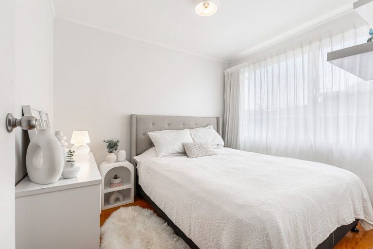 Photo of property in 25 Roseneath Place, Birkdale, Auckland, 0626