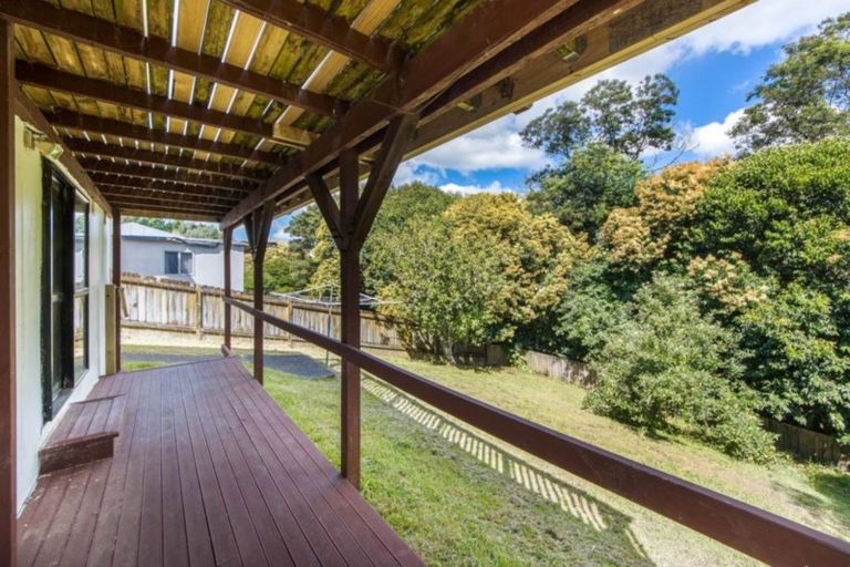 Photo of property in 25 Katrina Place, Massey, Auckland, 0614