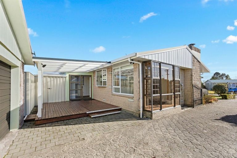 Photo of property in 38 Lyndhurst Street, Westport, 7825