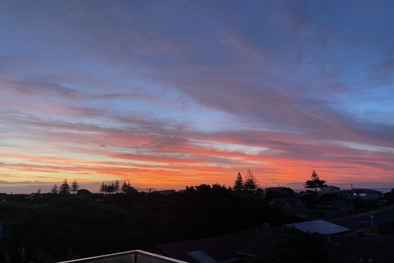 Photo of property in 44a Moana Street, Otaki Beach, Otaki, 5512