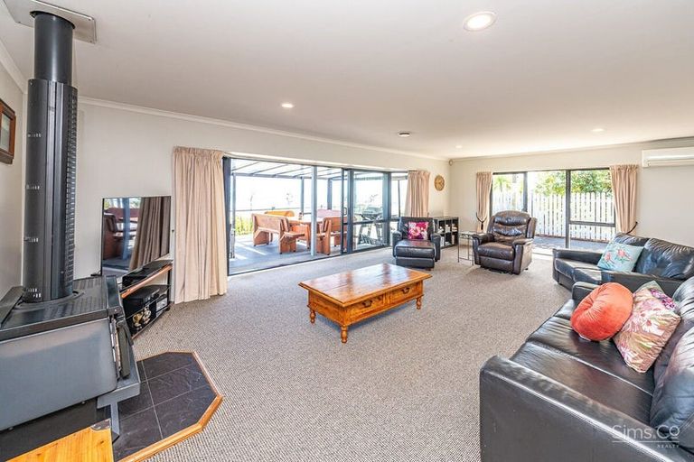 Photo of property in 29 Longbeach Drive, Castlecliff, Whanganui, 4501