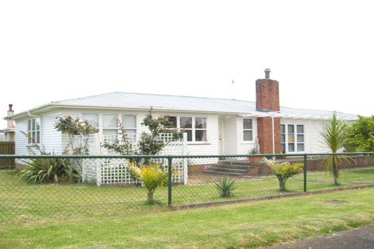 Photo of property in 5 Ngaio Avenue, Mangere Bridge, Auckland, 2022