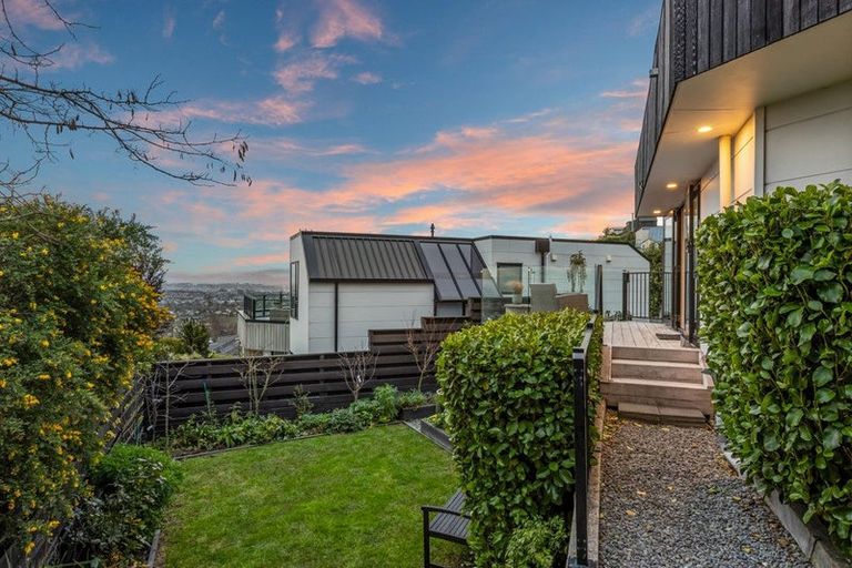 Photo of property in 1/8 Lookaway Place, Huntsbury, Christchurch, 8022