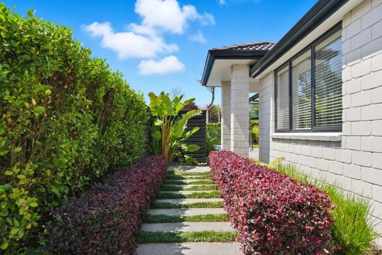 Photo of property in 57 Benmore Crescent, Pyes Pa, Tauranga, 3112