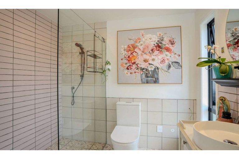 Photo of property in 31 Alderton Drive, Kerikeri, 0230