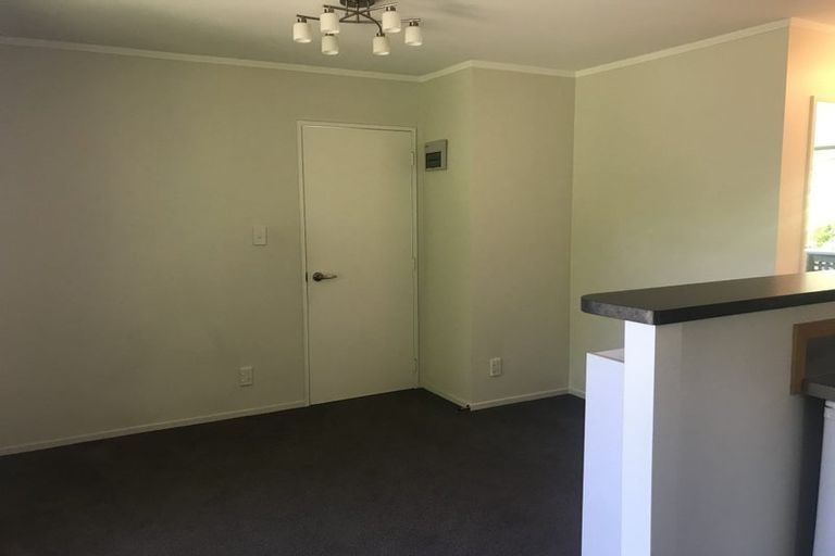 Photo of property in 72 Standen Street, Karori, Wellington, 6012