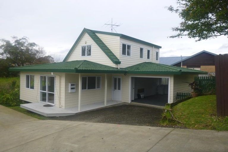 Photo of property in 30 Forest Hill Road, Henderson, Auckland, 0612