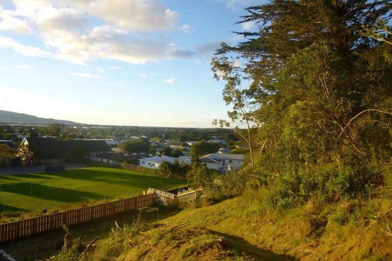 Photo of property in 35 Ruapehu Street, Paraparaumu, 5032