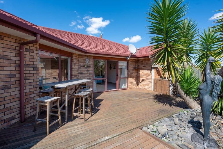 Photo of property in 9 Frame Place, Owhata, Rotorua, 3010