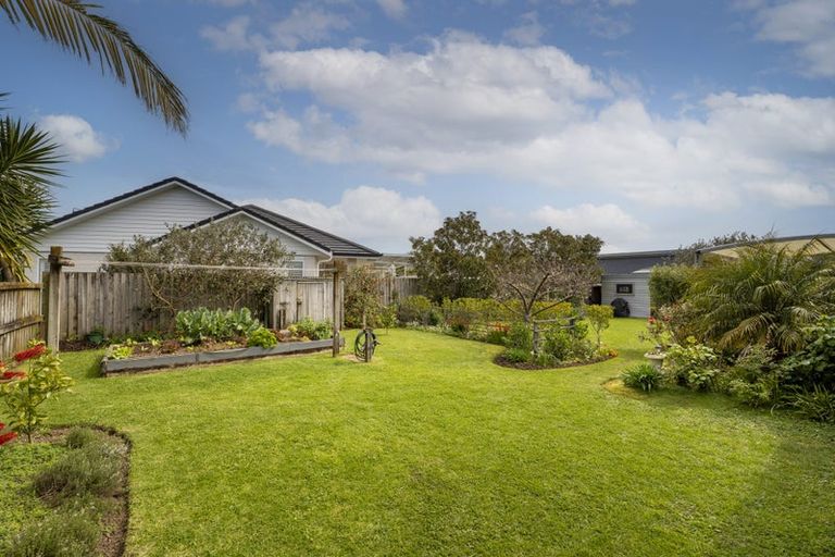 Photo of property in 45 Kupe Drive, Whitianga, 3510