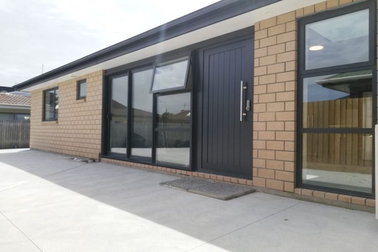 Photo of property in 64a Waimairi Road, Upper Riccarton, Christchurch, 8041