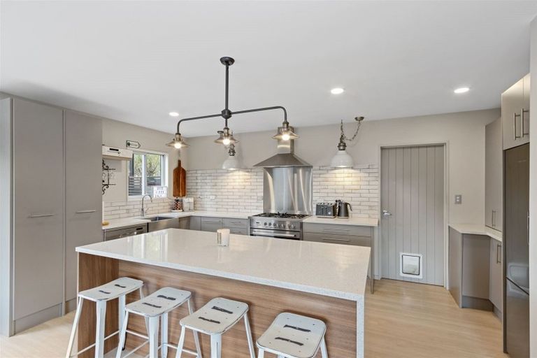 Photo of property in 21 Hemingway Place, Spencerville, Christchurch, 8083