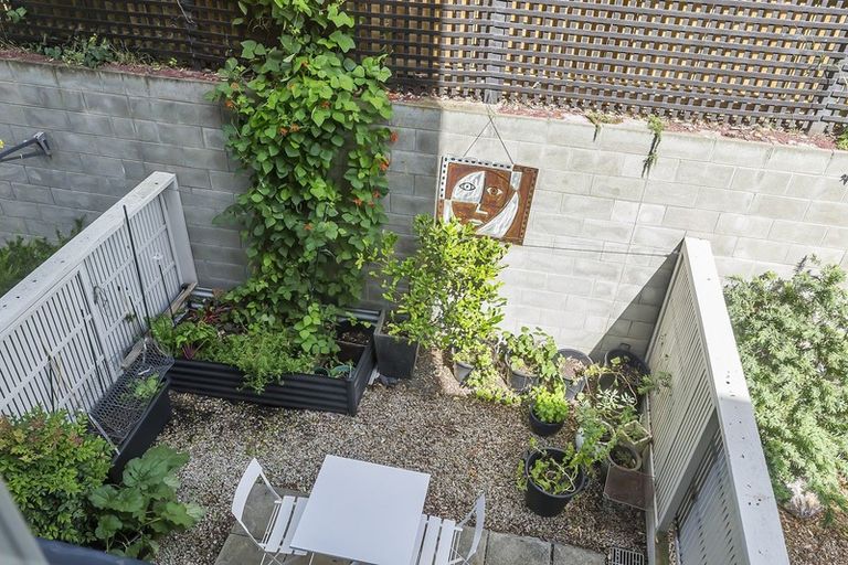 Photo of property in Altar Apartments, 53/120u Rintoul Street, Newtown, Wellington, 6021