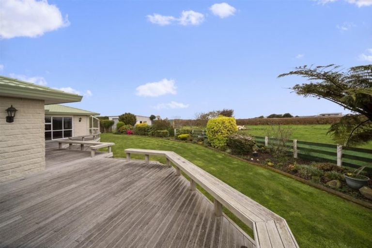 Photo of property in 281 Waihi Road, Hawera, 4673