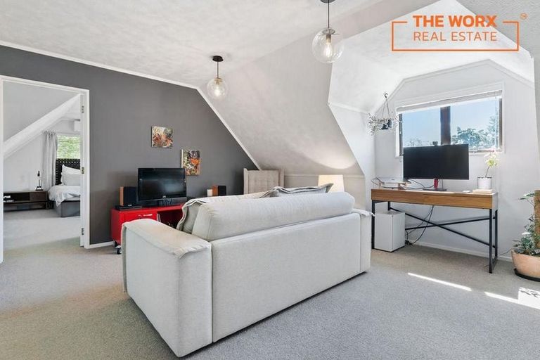 Photo of property in 2/13 Butterworth Avenue, Opaheke, Papakura, 2113
