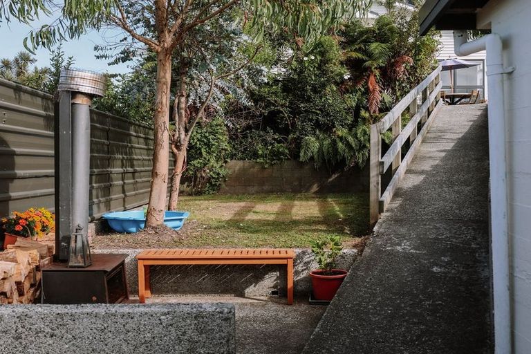 Photo of property in 70 Sale Street, Hokitika, 7810