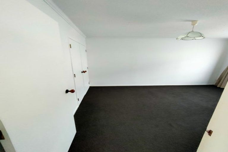 Photo of property in 13b Franklyn Road, Tawa, Wellington, 5028