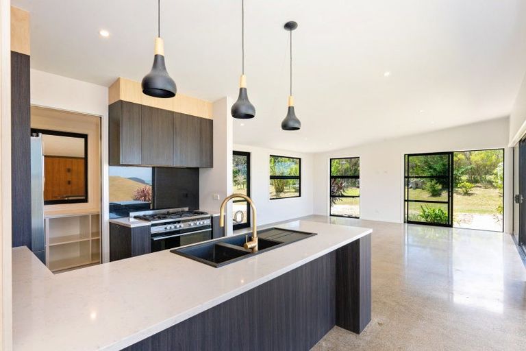 Photo of property in 1995 Waimarama Road, Waimarama, Havelock North, 4294
