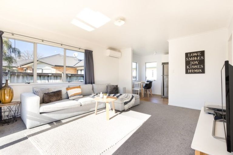 Photo of property in 38b Moore Street, Leamington, Cambridge, 3432