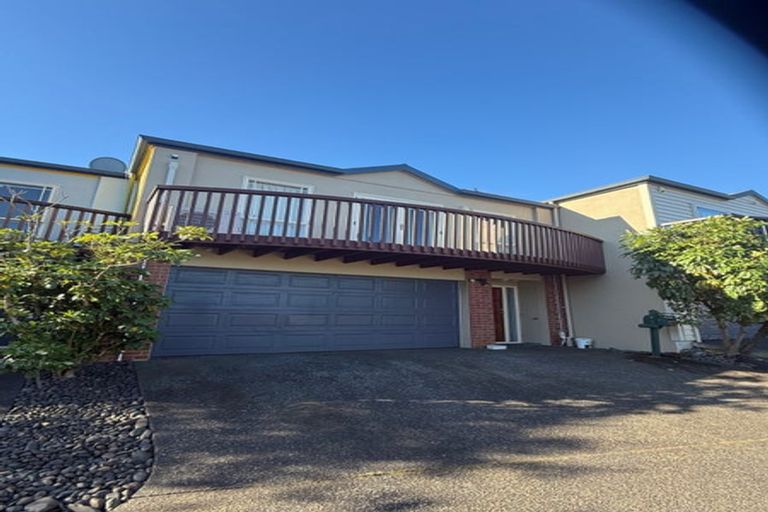 Photo of property in 145e Hobsonville Road, West Harbour, Auckland, 0618