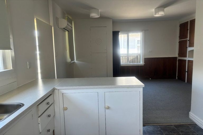 Photo of property in 64 Division Street, Riccarton, Christchurch, 8041