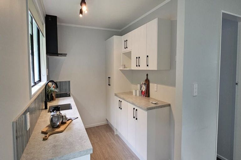 Photo of property in 2/32 Eldon Grove, Taita, Lower Hutt, 5019