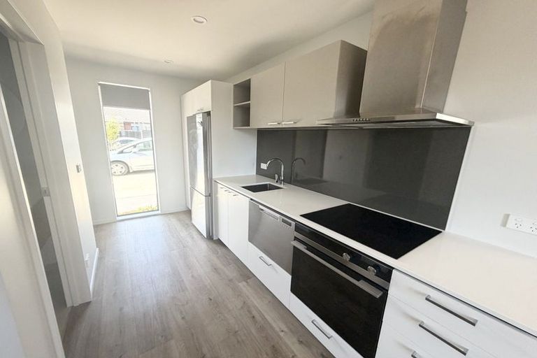 Photo of property in 56 Grafton Street, Waltham, Christchurch, 8011