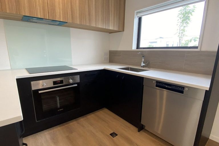 Photo of property in 1/15 Bunyan Street, Waltham, Christchurch, 8023