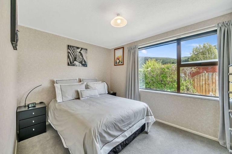 Photo of property in 7 Benmore Place, Omarama, 9412