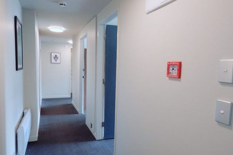 Photo of property in Cube Apartments, 3a/242 Taranaki Street, Mount Cook, Wellington, 6011