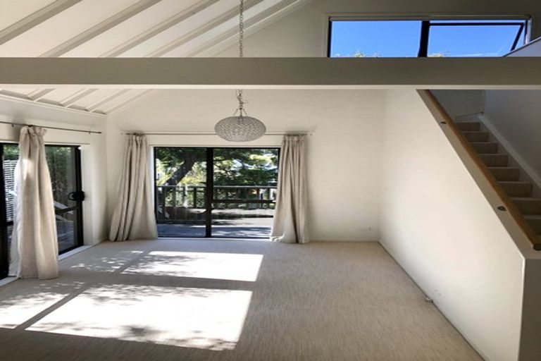 Photo of property in 158a Ohiro Road, Brooklyn, Wellington, 6021