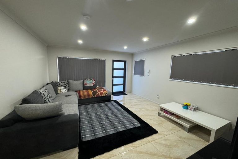 Photo of property in 10d Margaret Street, Papakura, 2110