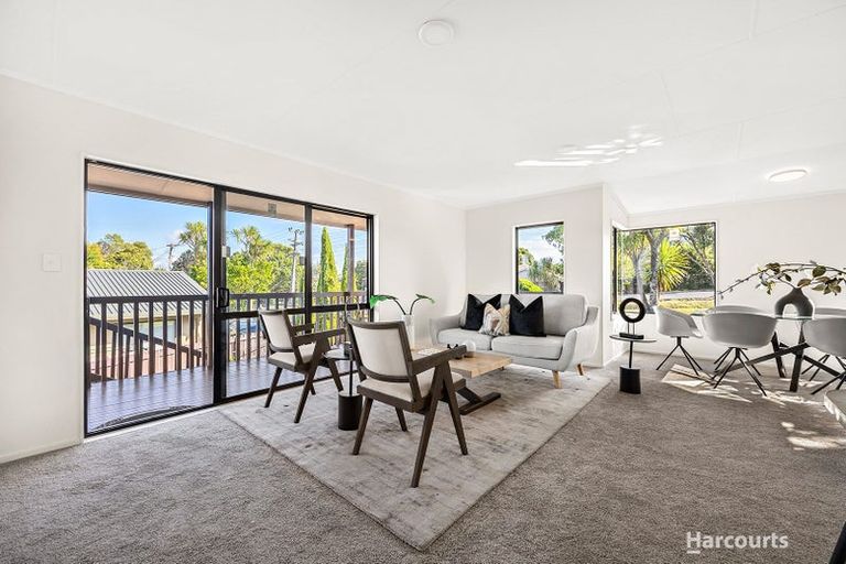Photo of property in 91 Simpson Road, Ranui, Auckland, 0612