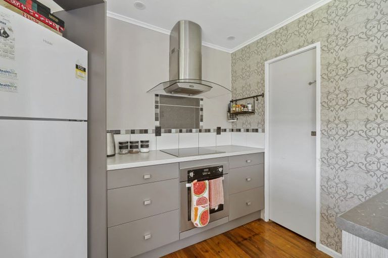 Photo of property in 4 Wera Street, Hawera, 4610