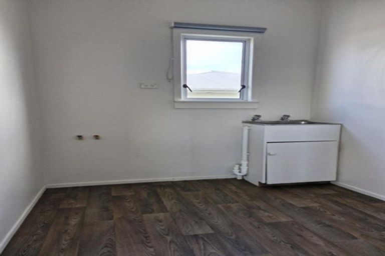 Photo of property in 18 Newton Street, Fitzroy, New Plymouth, 4312