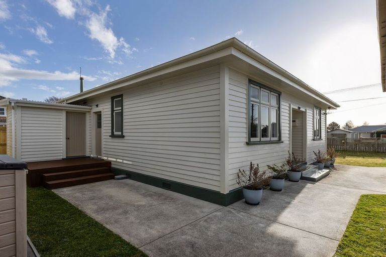 Photo of property in 40 George Street, Levin, 5510