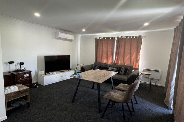 Photo of property in 6 Kaaka Street, Cambridge, 3434