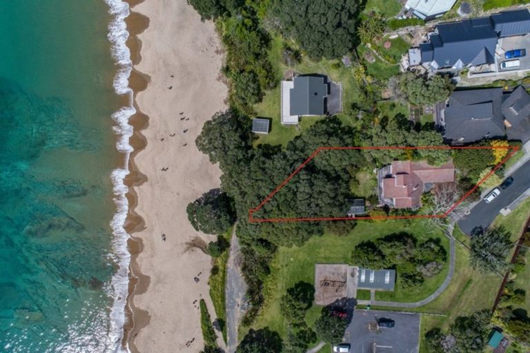 Photo of property in 3 Lea Place, Stanmore Bay, Whangaparaoa, 0932