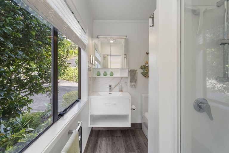 Photo of property in 63 Pemberton Avenue, Bayview, Auckland, 0629