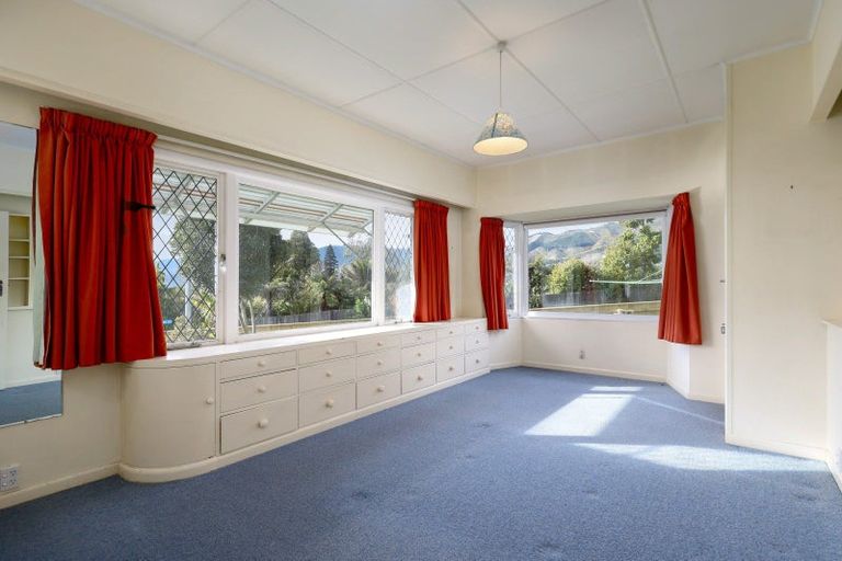 Photo of property in 11 Waverley Street, Richmond, 7020