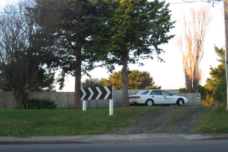Photo of property in 79 Raumati Road, Raumati Beach, Paraparaumu, 5032