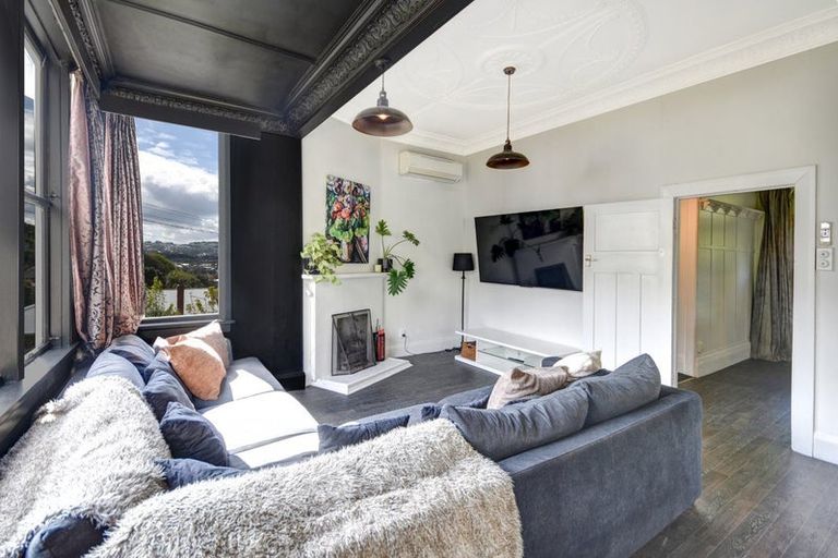 Photo of property in 22 Motu Street, Saint Clair, Dunedin, 9012