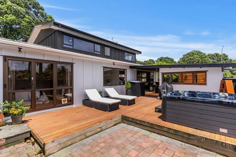 Photo of property in 333 Hibiscus Coast Highway, Orewa, 0931
