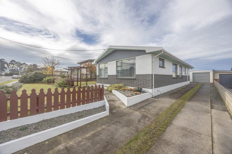 Photo of property in 7 Meon Street, Oamaru North, Oamaru, 9400