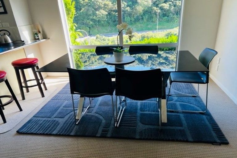 Photo of property in 17u2 Blackbridge Road, Wadestown, Wellington, 6012